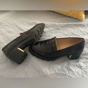 Elegant Black Coach Leah Chunky Heeled Leather Loafers